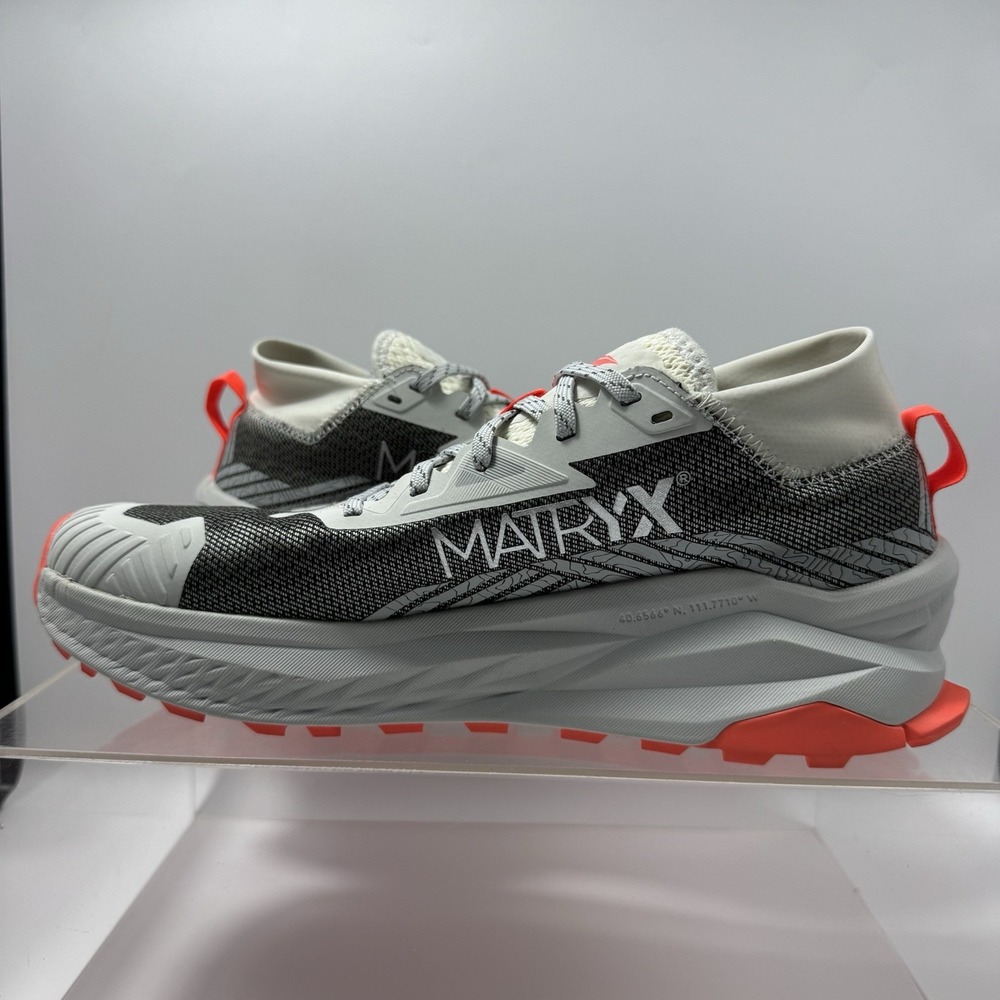 Brand New Altra Olympus 275 White Coral AL0A85RT161 Running Trail Men Size 10.5 - Picture 4 of 10